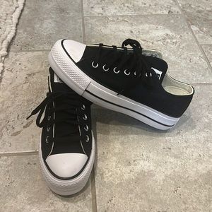 Platform converse